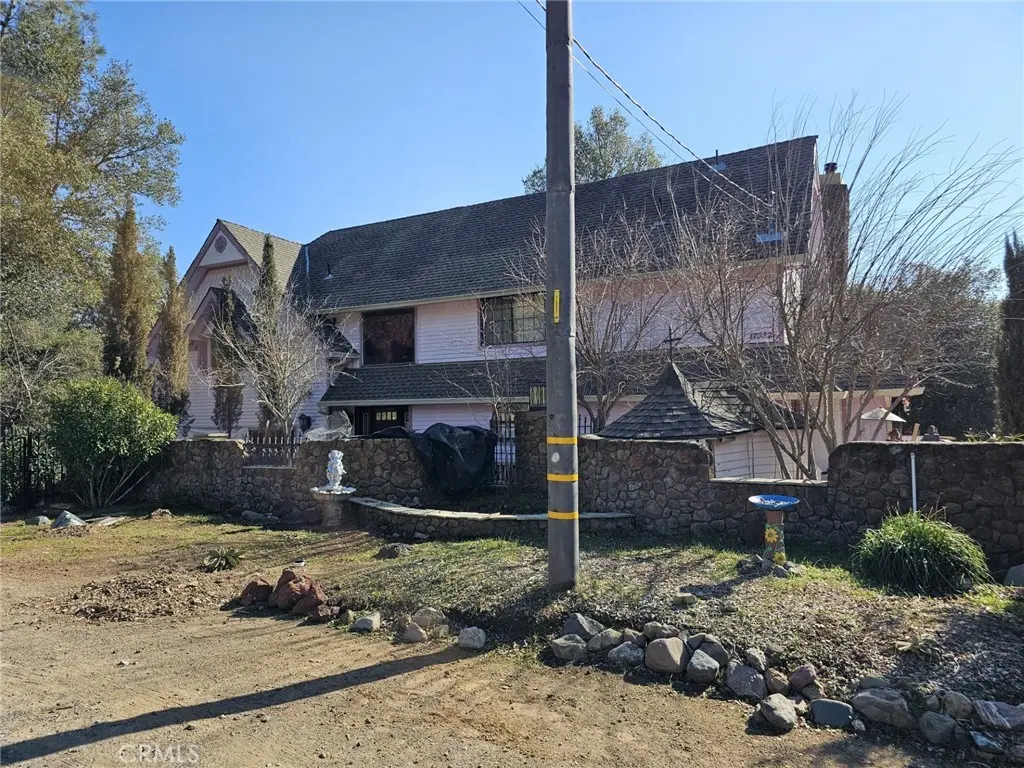 17392 Cache Creek Rd