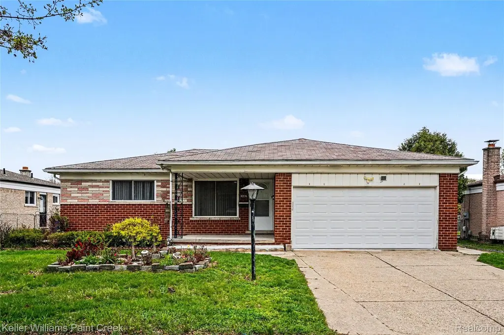 30016 Holly Ct