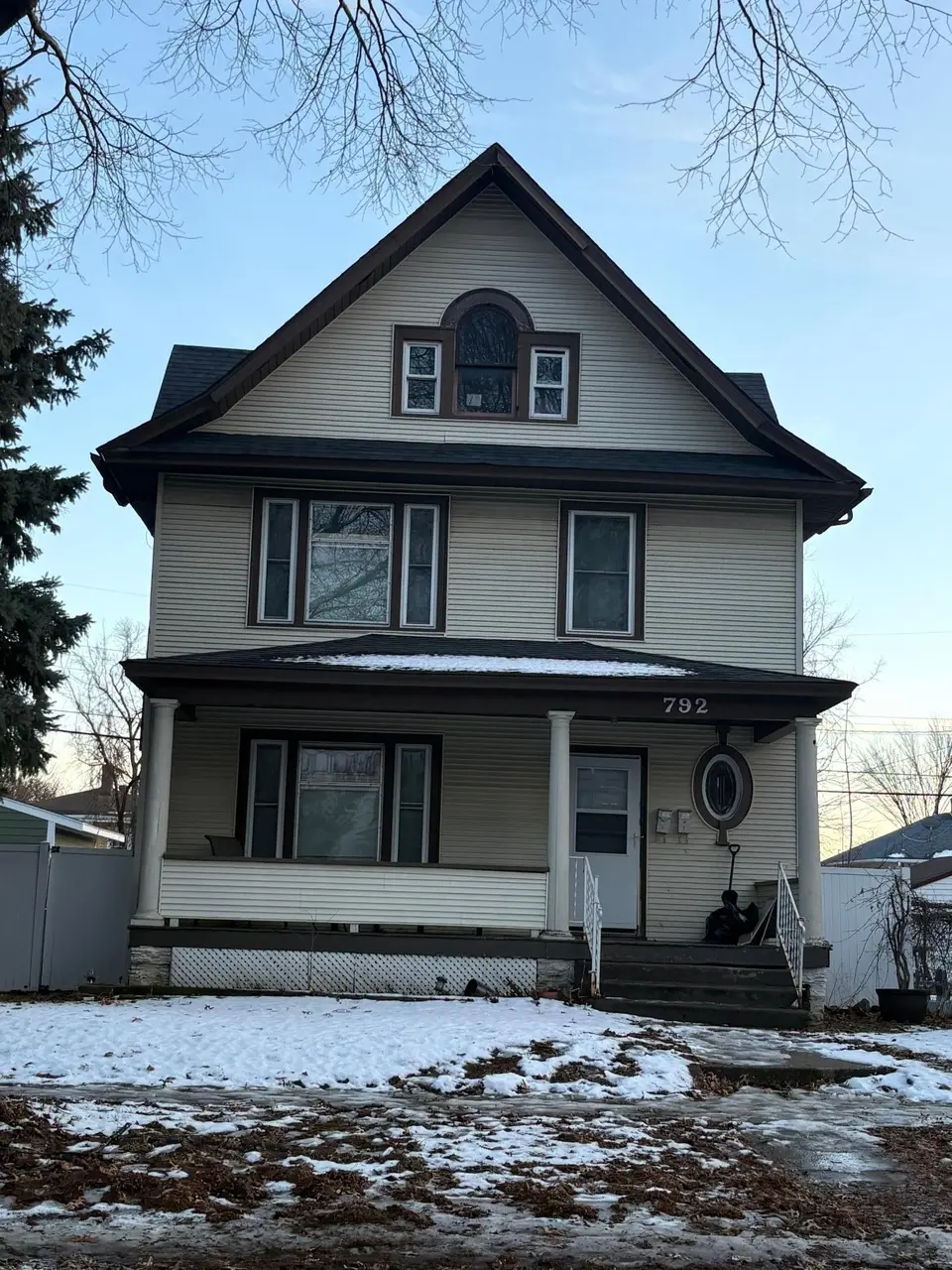 792 Fuller Ave