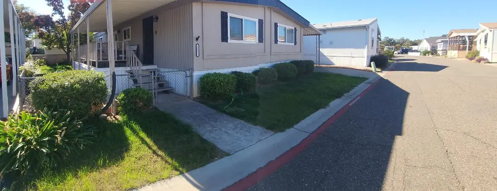 6057 Declaration Cir
