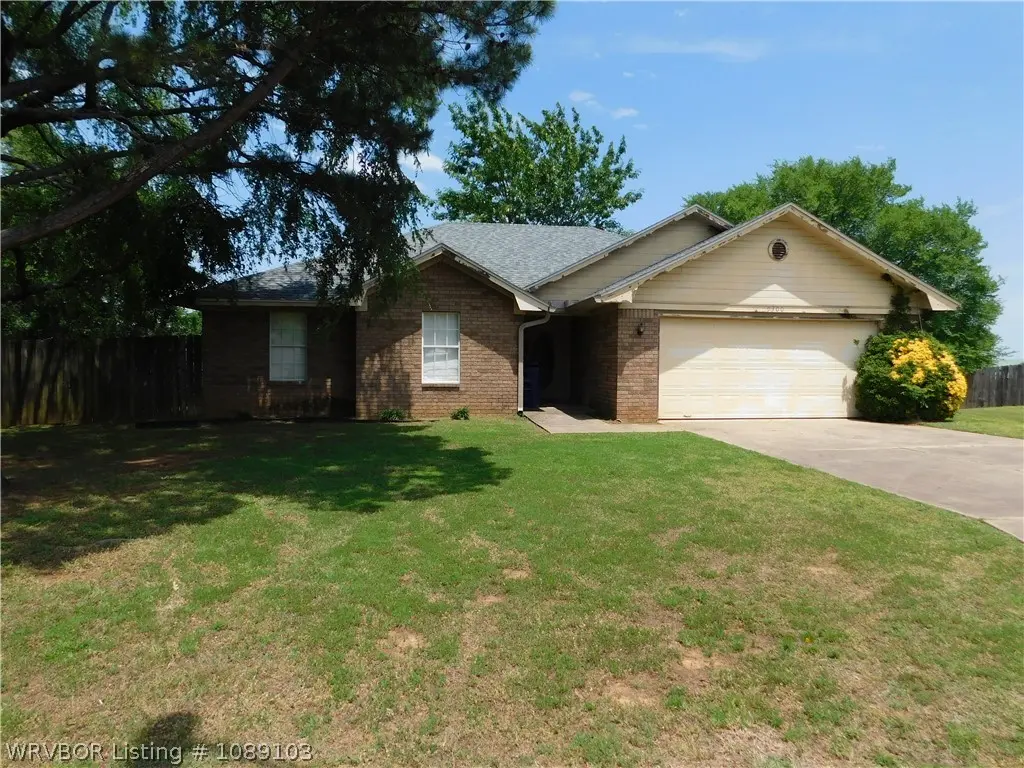 9300 Darlington Cir
