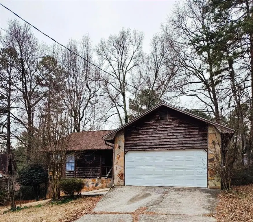 629 Woodsong Ln