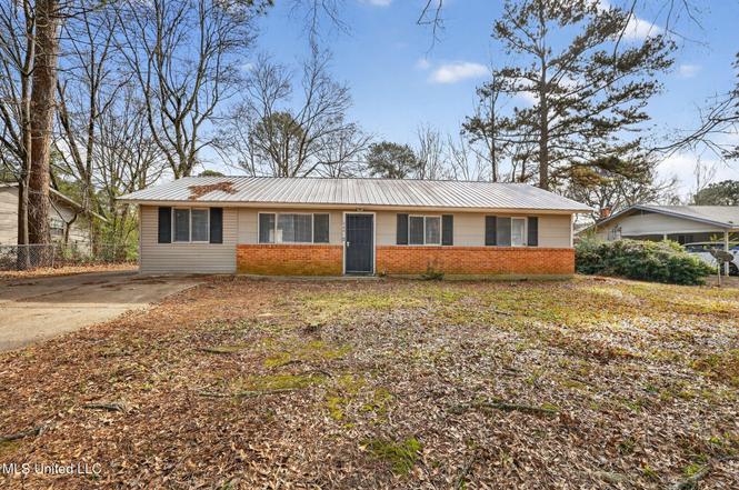 344 Queen Margaret Ln