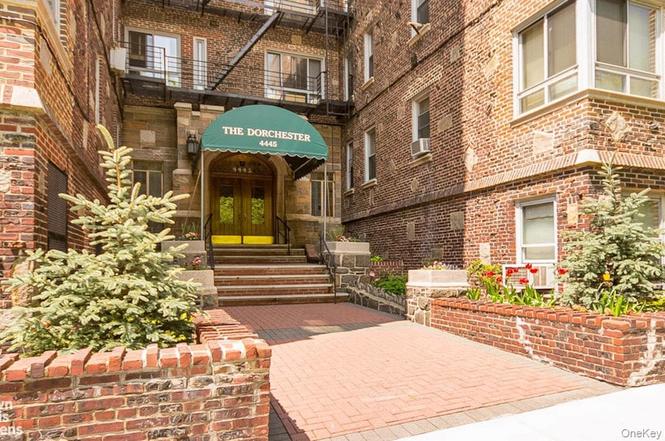 4445 Post Rd Unit 3B