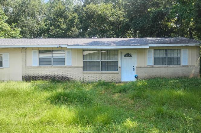 3212 Glade Dr