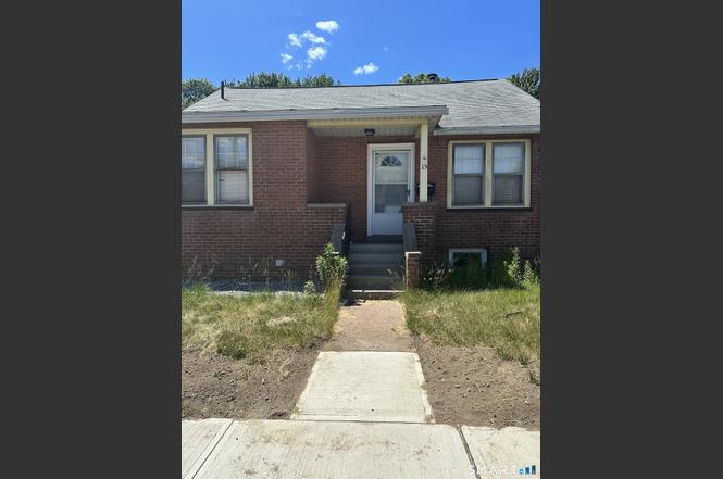 15 Summer St