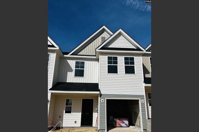208 Carillo Dr