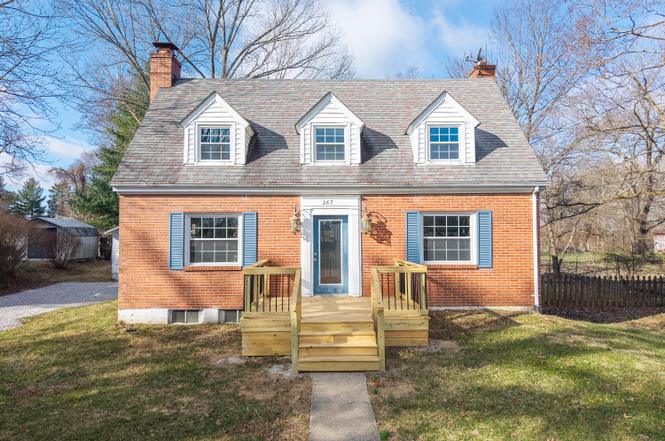 267 Stanford St