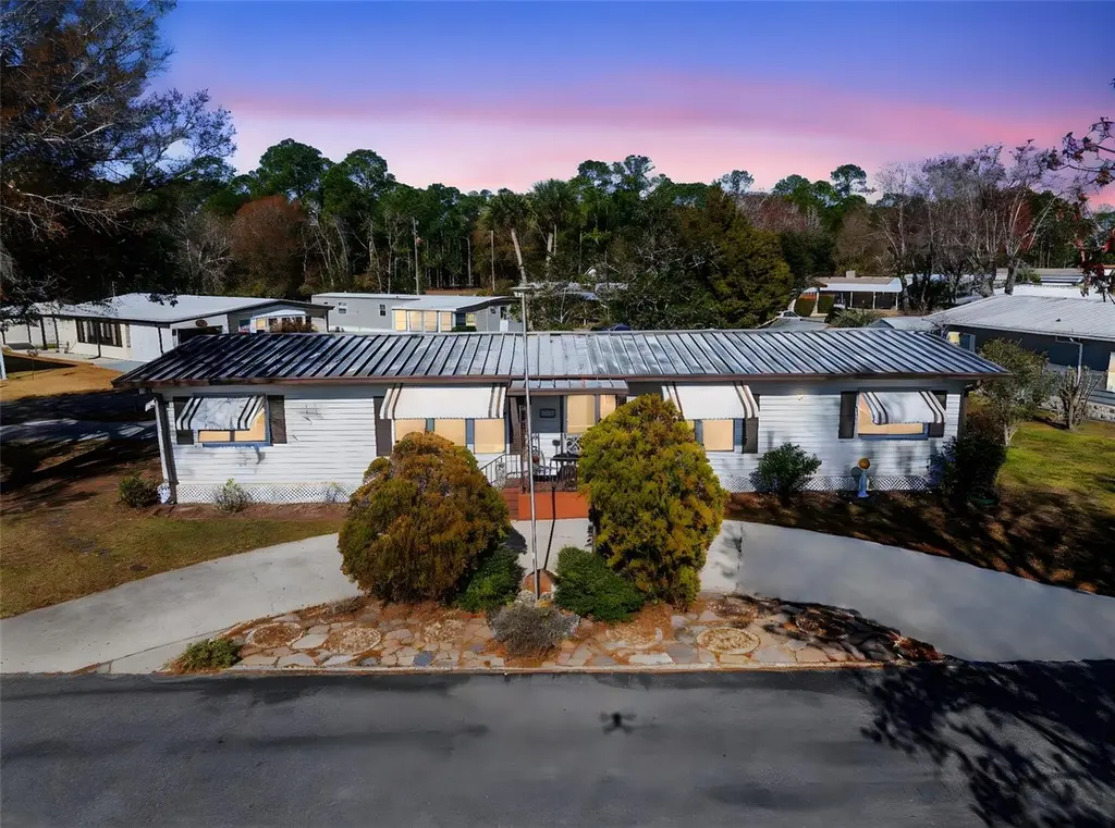 232 Meadow Lark Dr
