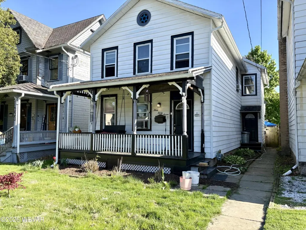 337 Louisa St