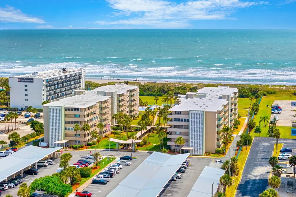 2020 N Atlantic Ave Unit 302S