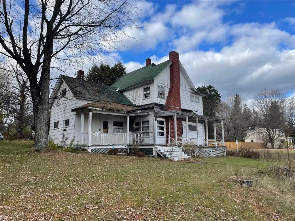 N14069 Flambeau Ave