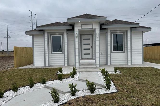 7513 Aztec St