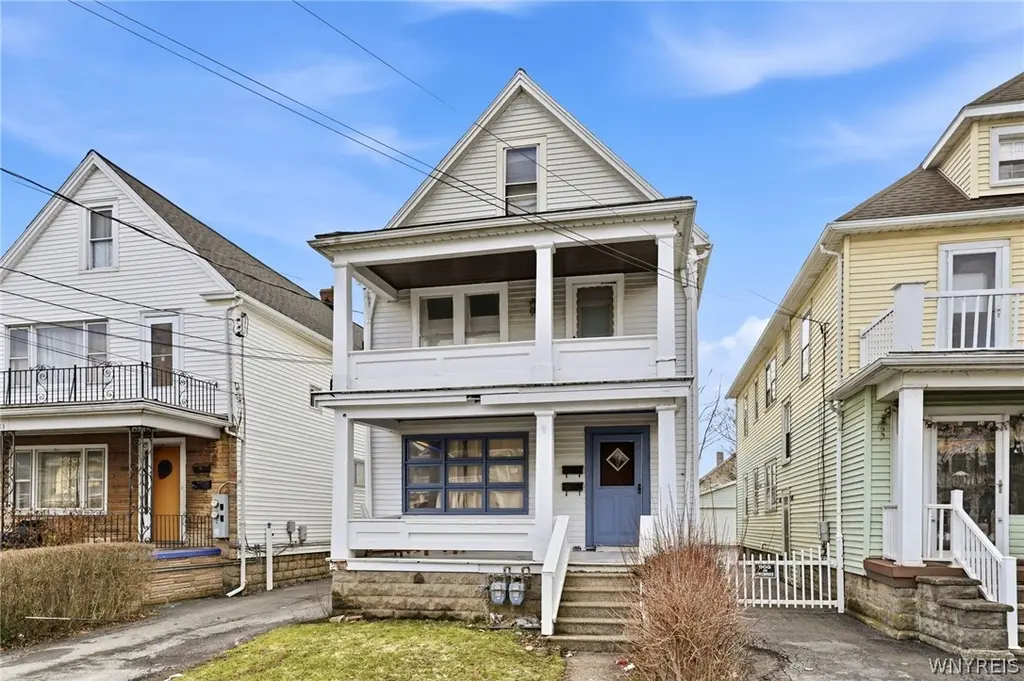 81 Philadelphia St