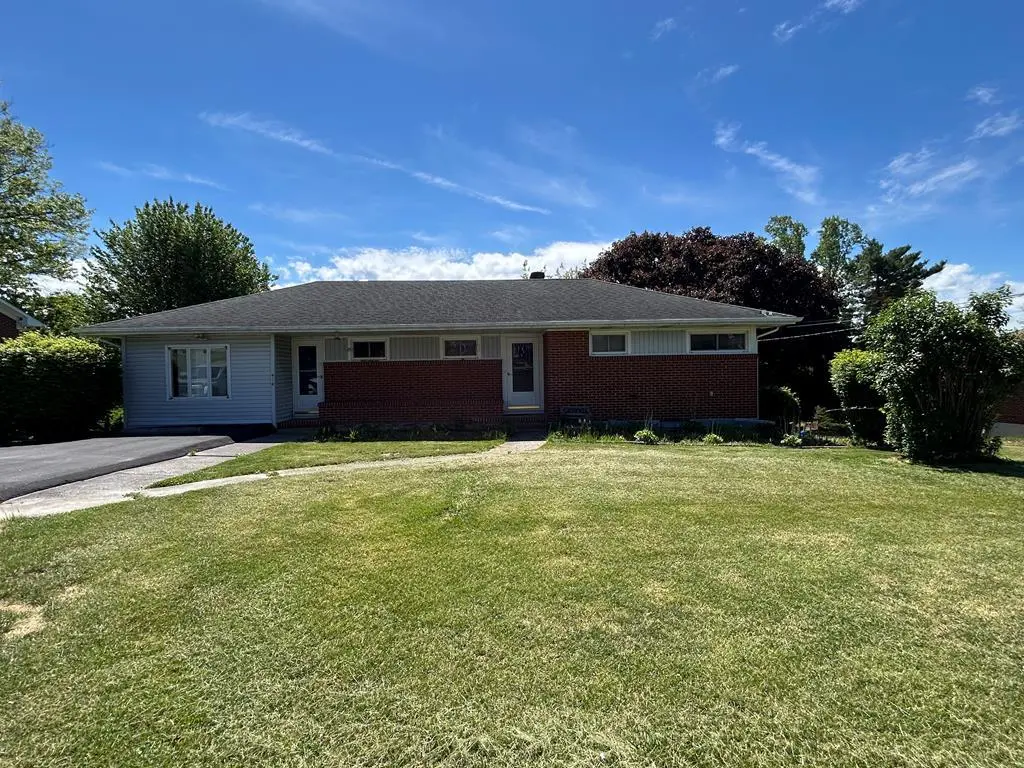 185 Dogwood Dr
