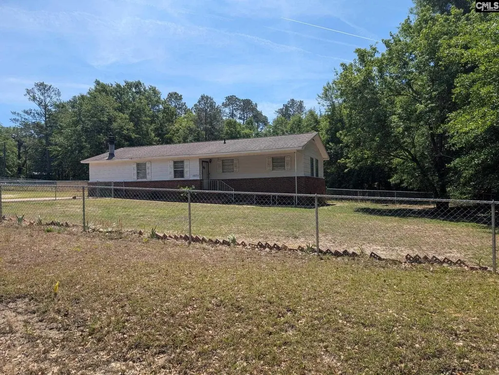 5834 Old Leesburg Rd