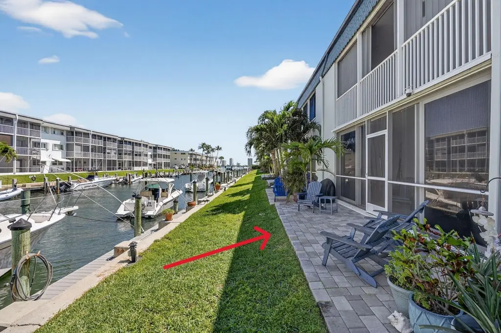 121 Wettaw Ln #112
