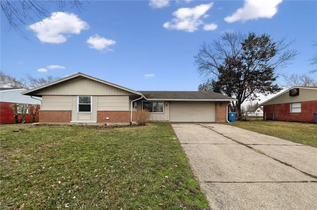 5862 Brandt Pike