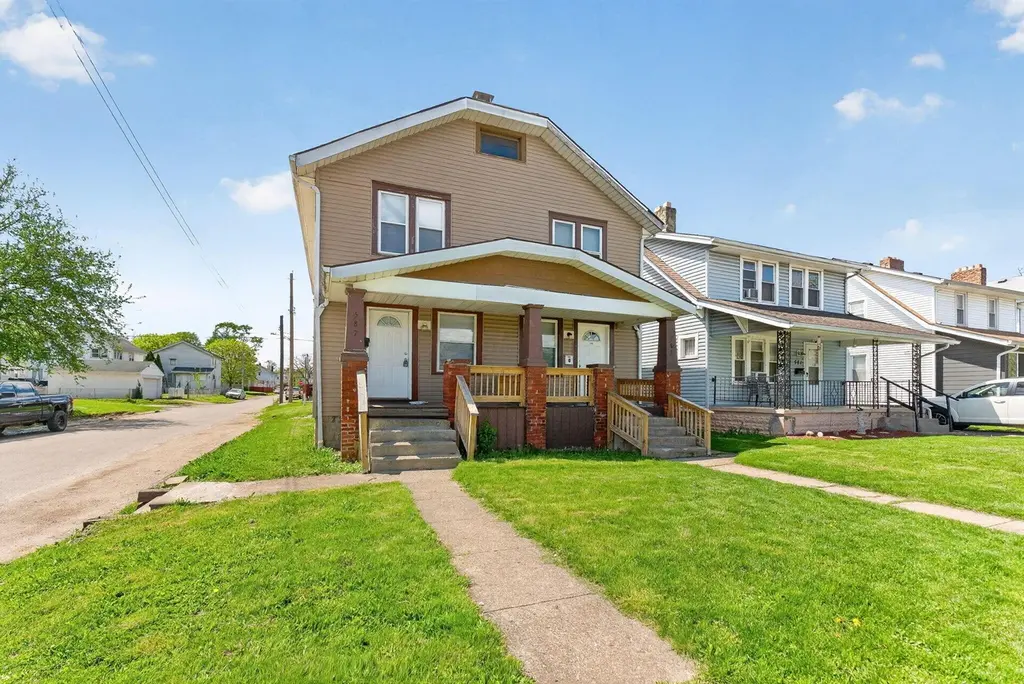 585-587 S Burgess Ave