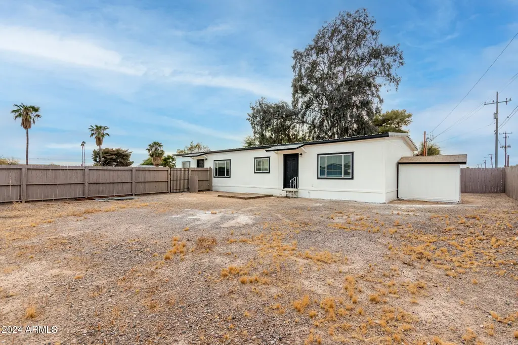 204 E Baseline Rd