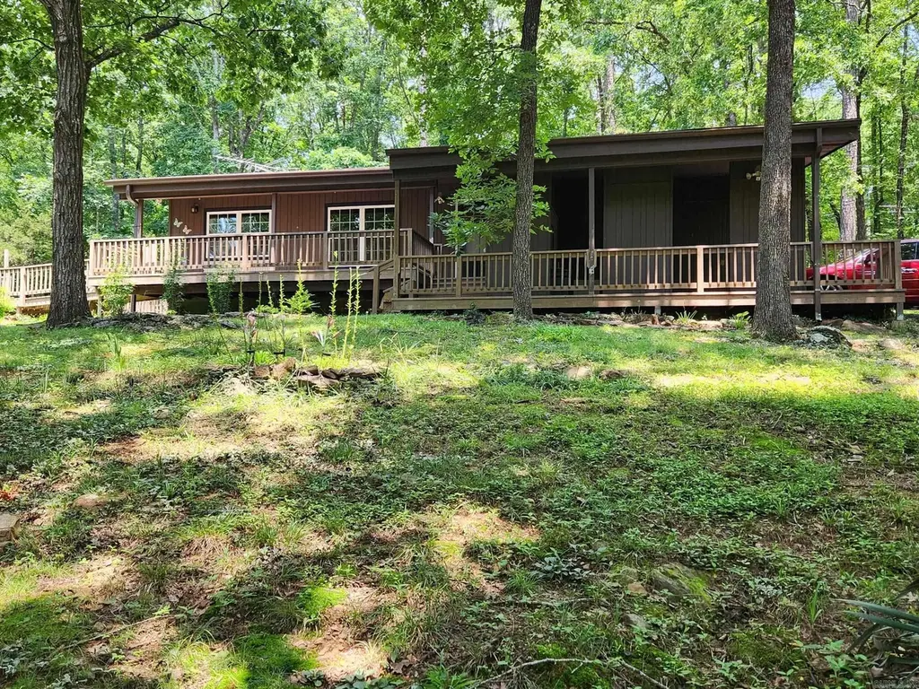 106 Oak Park