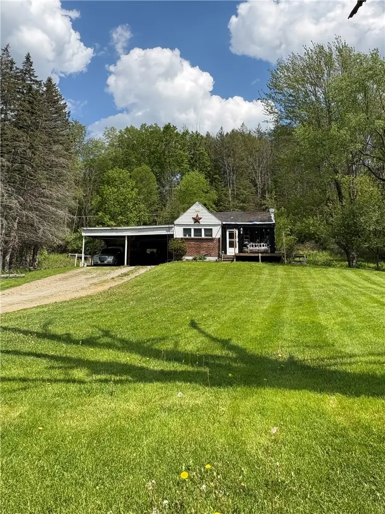 1524 Thurber Rd
