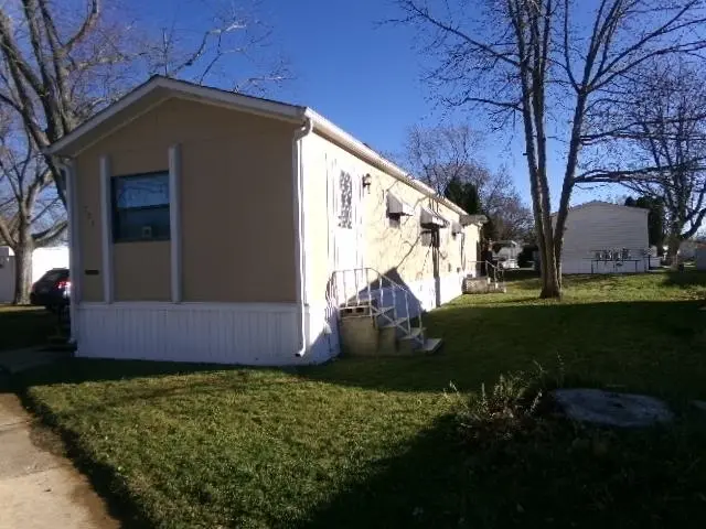 206 Viola Dr
