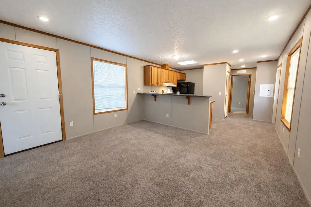 534 E 37th Avenue Rega Pt #49