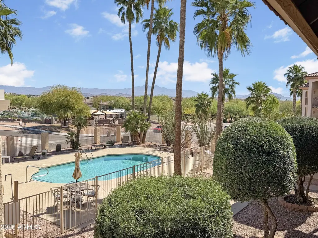 12635 N LA Montana Dr N #6