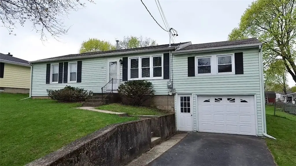 121 Palmer St