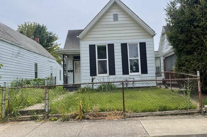 509 E Iowa St