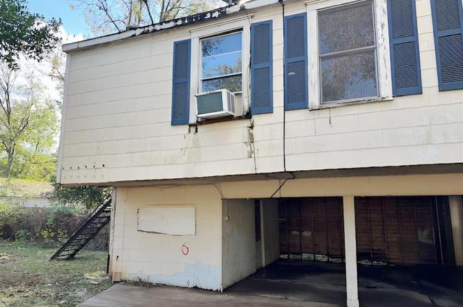 647 Kirby Pl