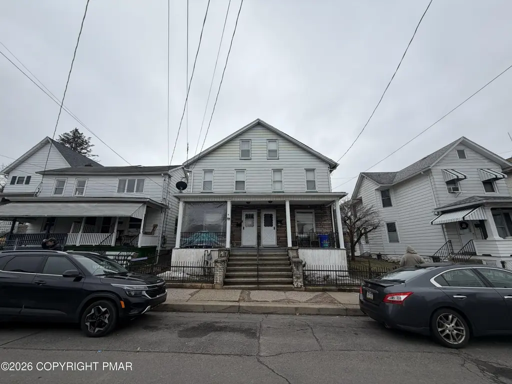 81 Carroll St
