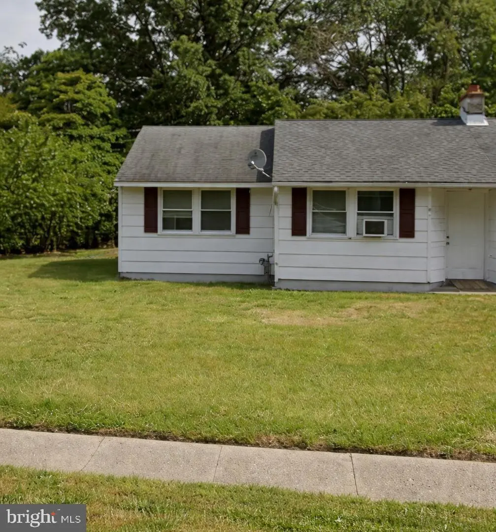 922 Pembrown Rd