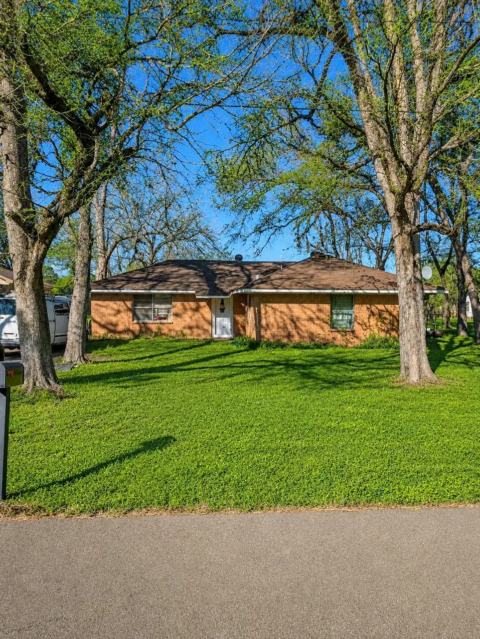 1700 W Republic Ave