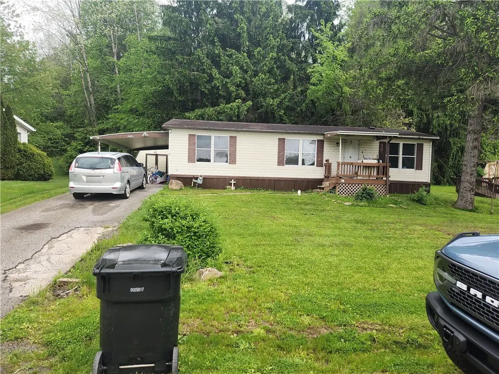 11 Pine Ct