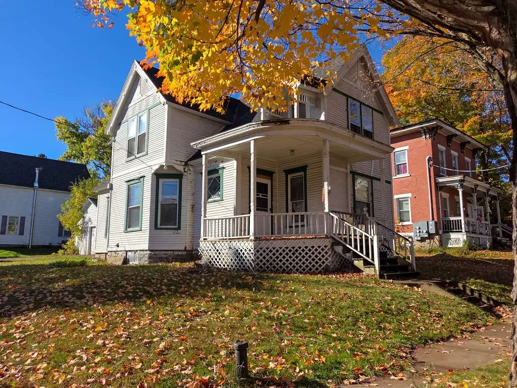 2 Francis St