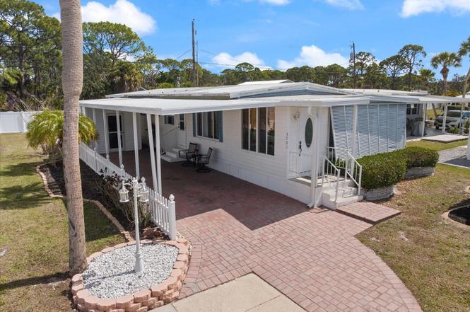 5791 Orange Blossom Rd