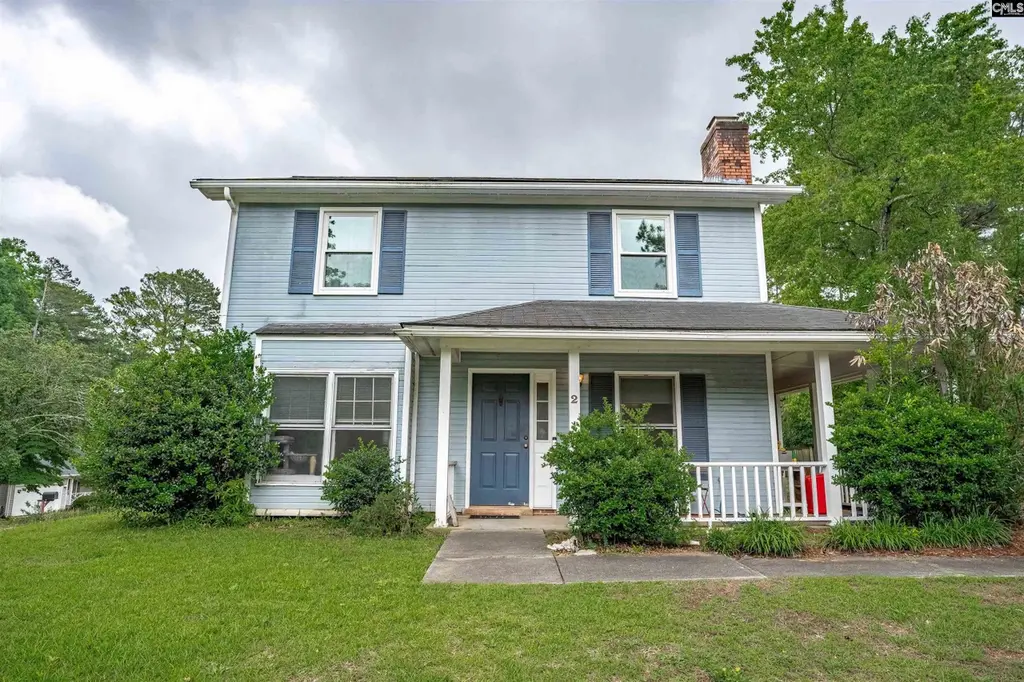 2 Maid Lynn Ct