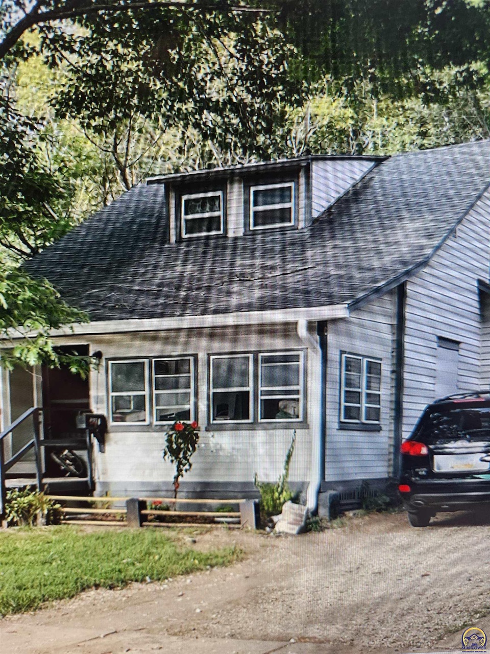 2017 SW Clay St