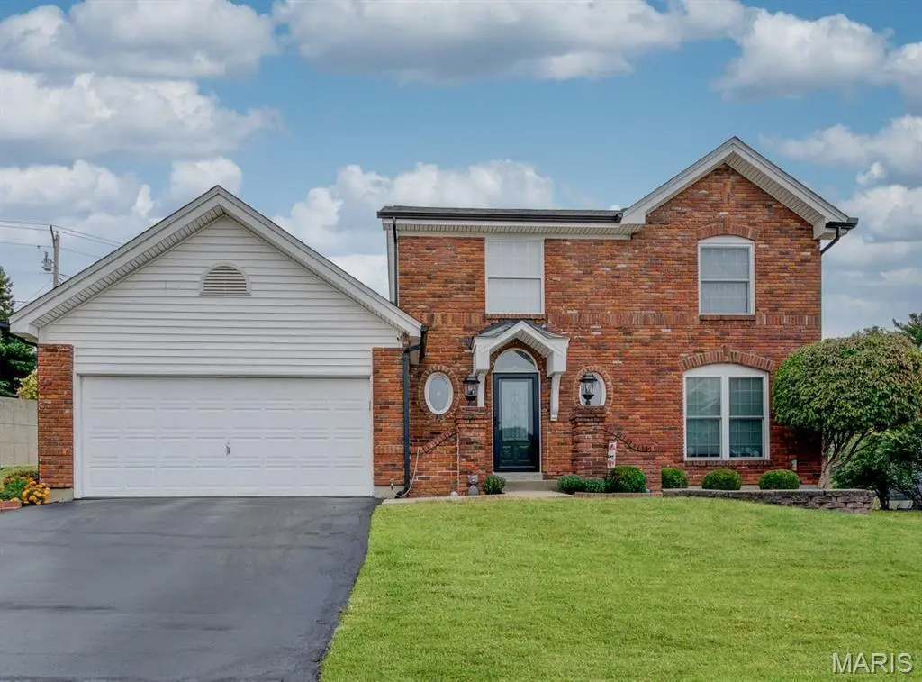 2136 Riding Spur Dr