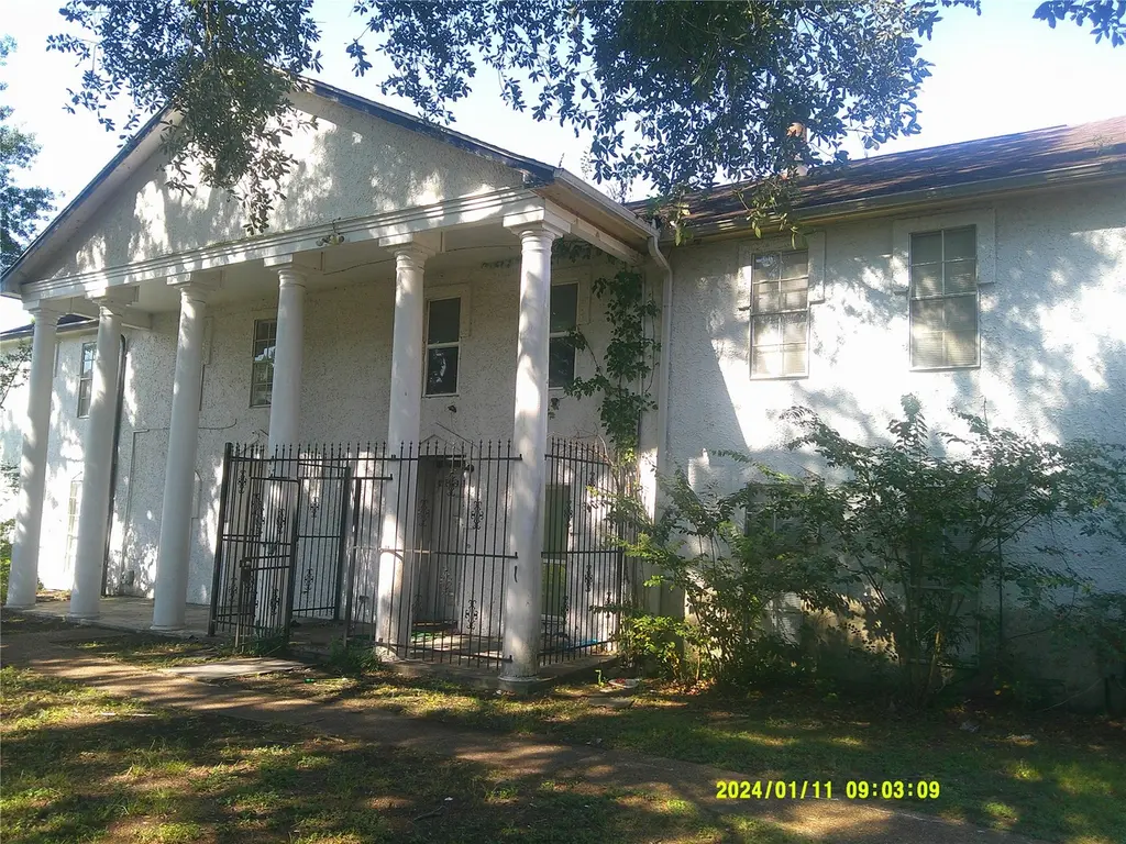 12411 W Village Dr Unit D