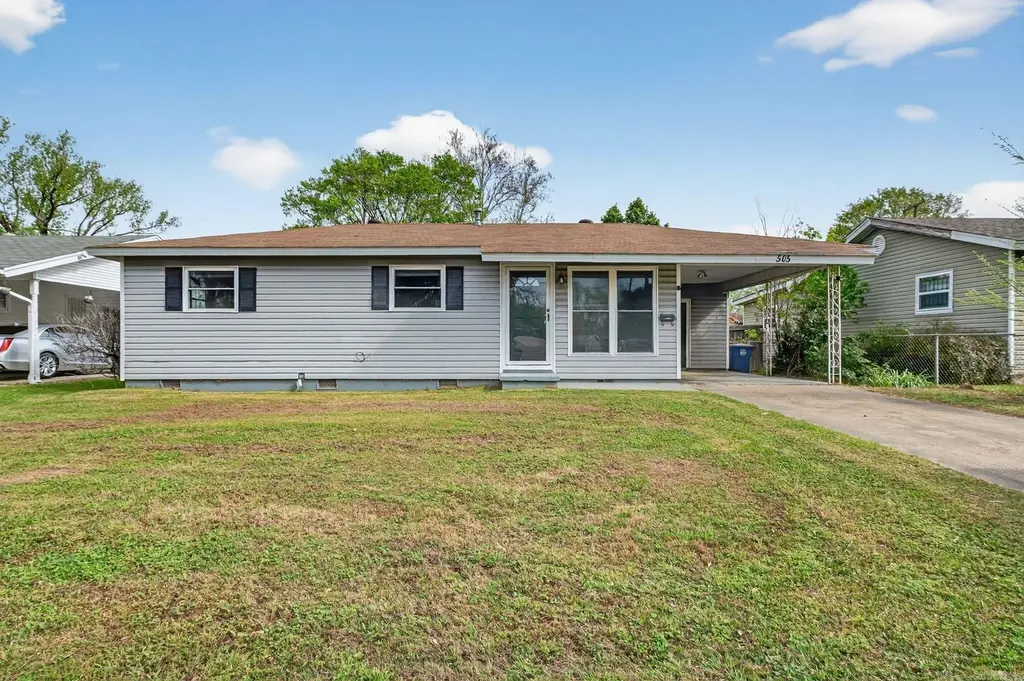 505 E Bethany Rd
