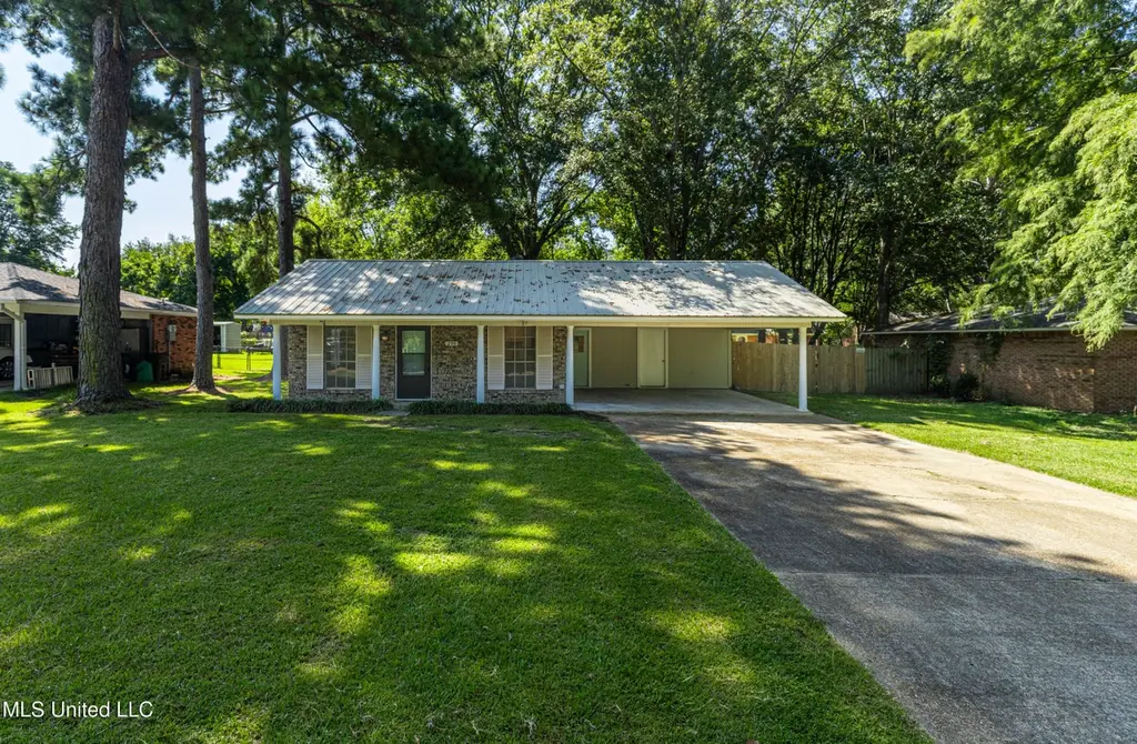 239 Traceland Dr