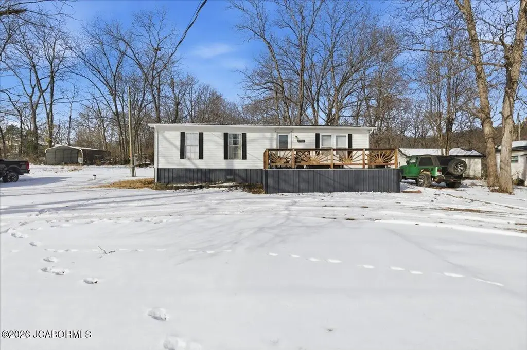 33004 N Ivy Bend Rd