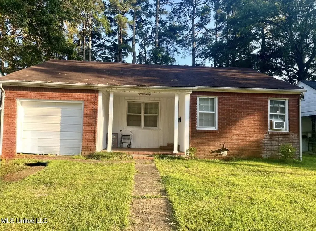 87 Dean Dr