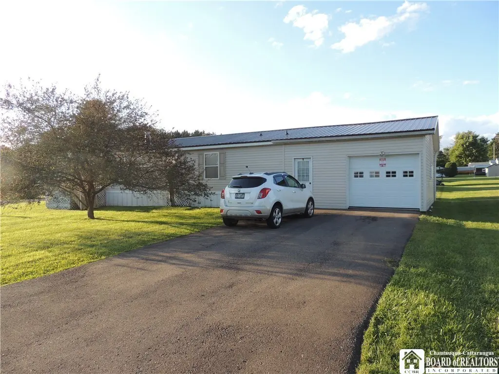 4911 lot #20 Baker Street Ext