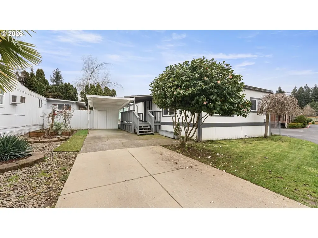 15758 SE Highway 224 #85