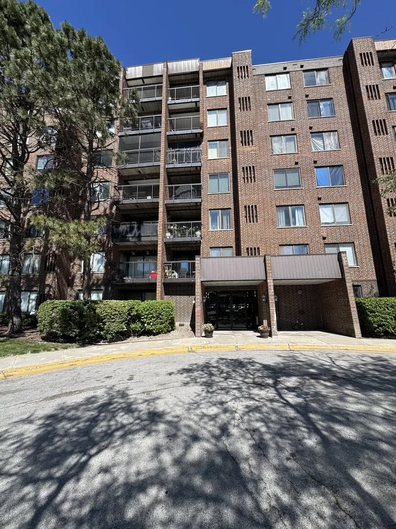 400 Park Ave #512