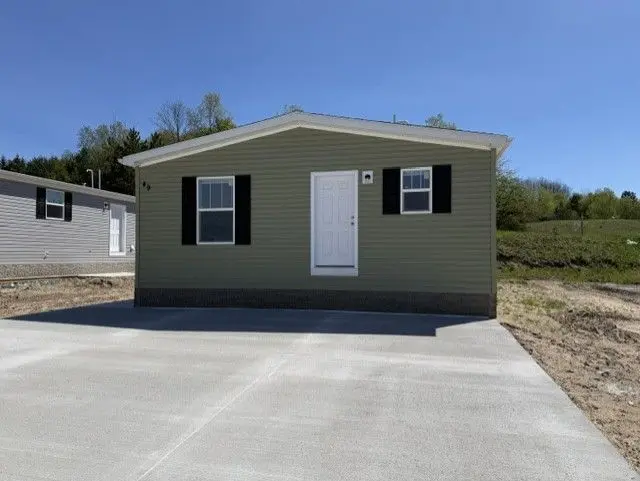 49 Theo St #49